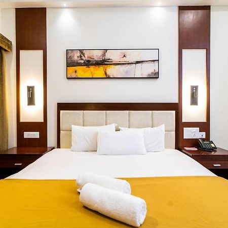 Grande Alpine Hotel Vagator Luaran gambar